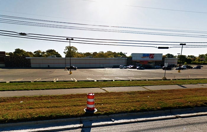 K-Mart (Kmart) - Farmington Hills - 30800 Orchard Lake Rd (newer photo)